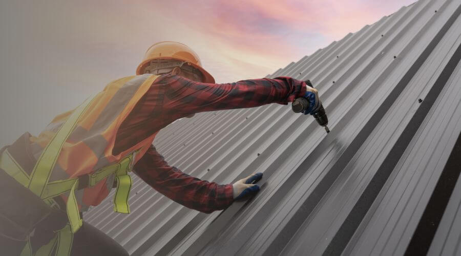 Expert top industrial roofings services in East Pittsburgh, PA